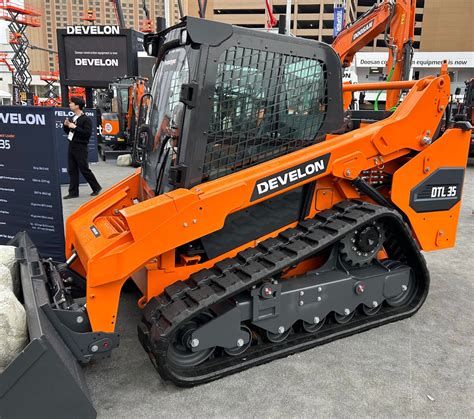 doosan double roller for skid steer|who makes bobcat skid steers.